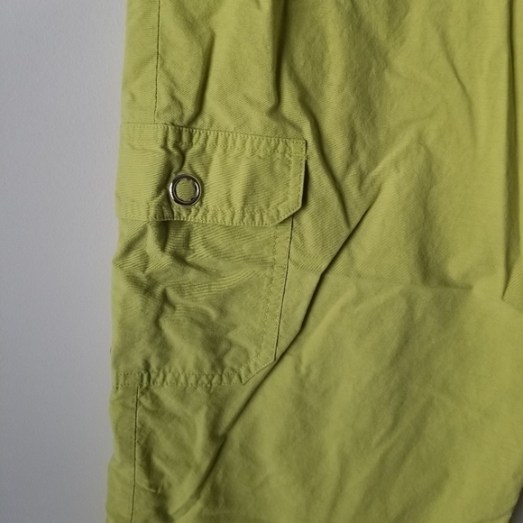 Chico's Cargo Cropped Neon Lime Green Pants Size 1.5 - Picture 7 of 10